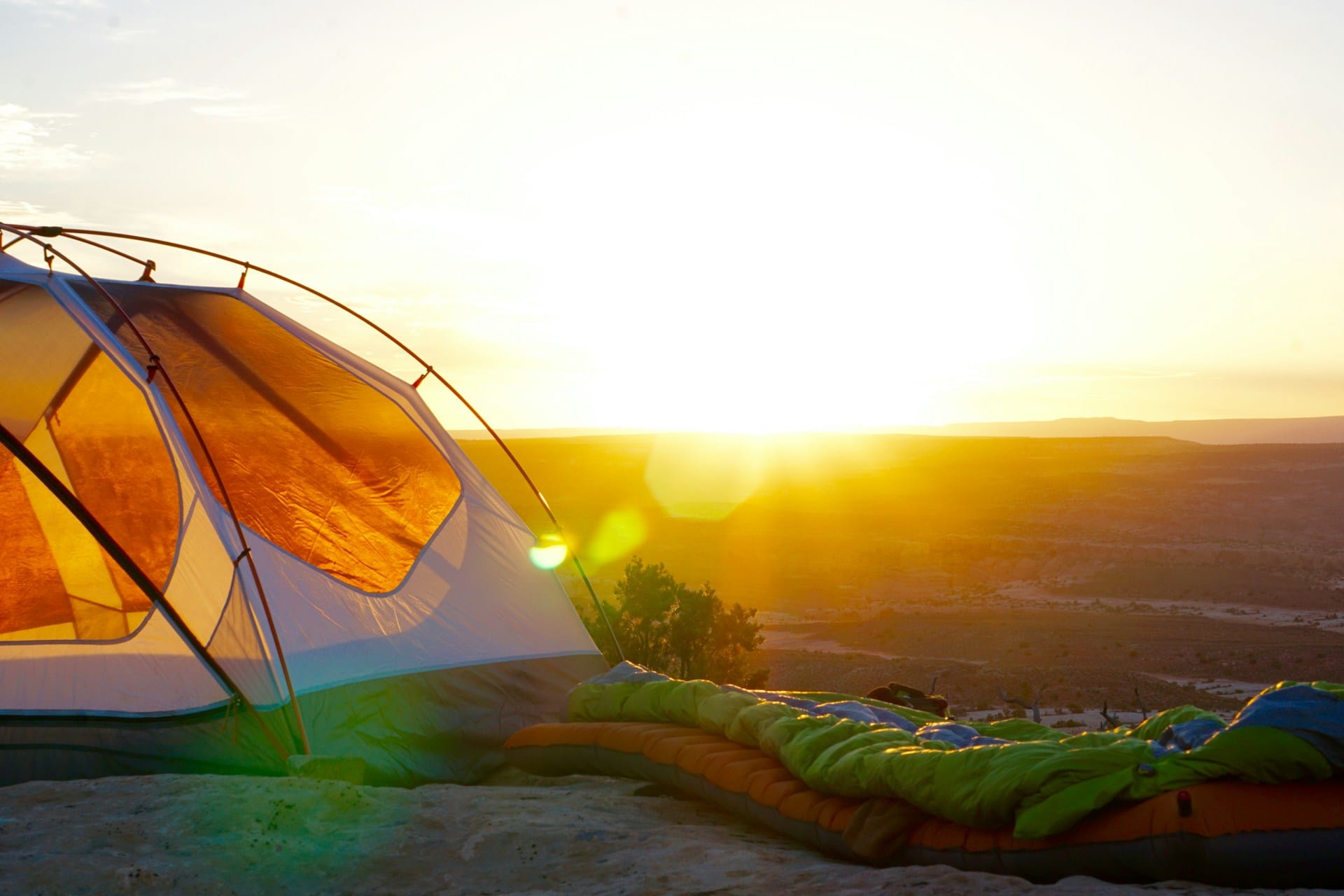 Comment choisir son sac de couchage de bivouac ?