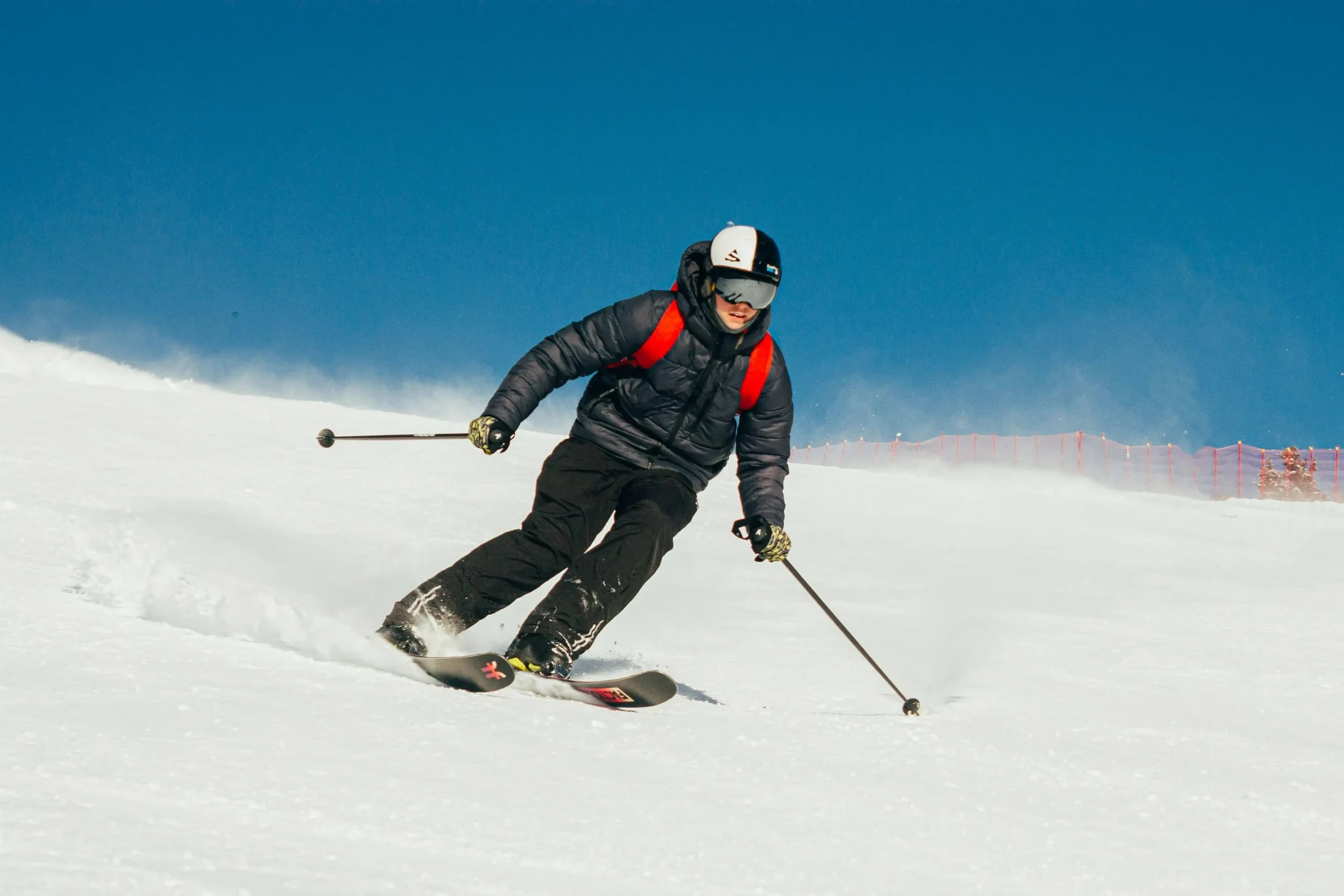 Domaine skiable de Luchon-Superbagnères sous la neige en hiver