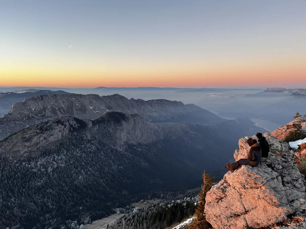 Coucher de soleil au-dessus du Lac d'Annecy